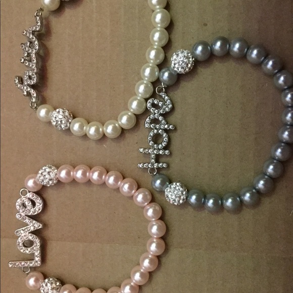Jewelry - Bracelet Set of 3